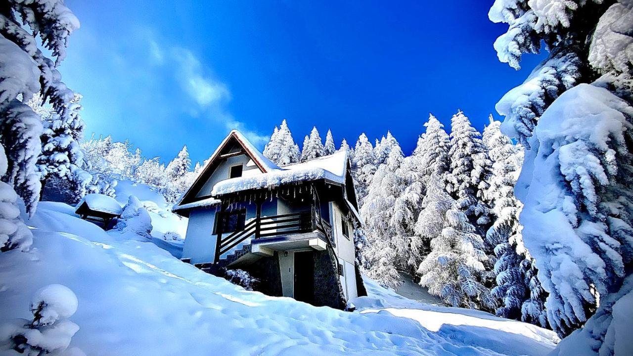 Mountain Lubomierz * Lubomierz (Lesser Poland)